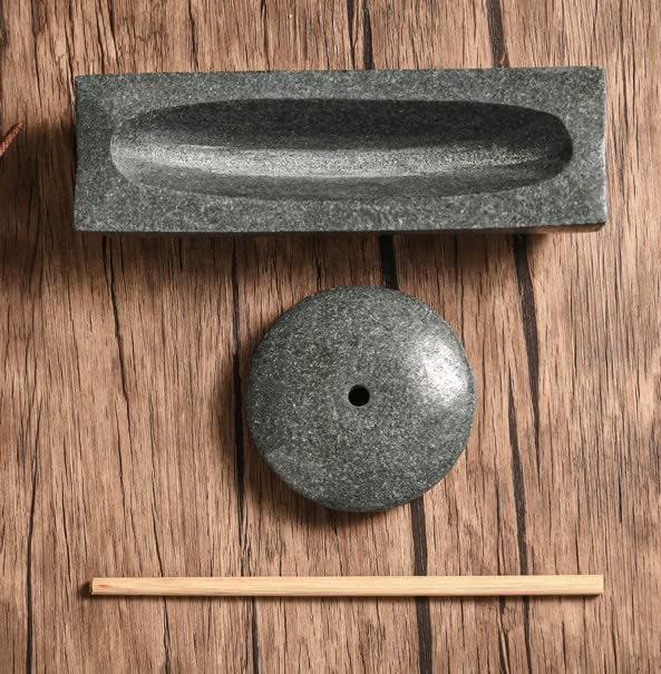 Bluestone roller, tea grinding in Song Dynasty, small stone mortar, roller, matcha tea powder production, tea cake grinding, coffee bean grinding.
