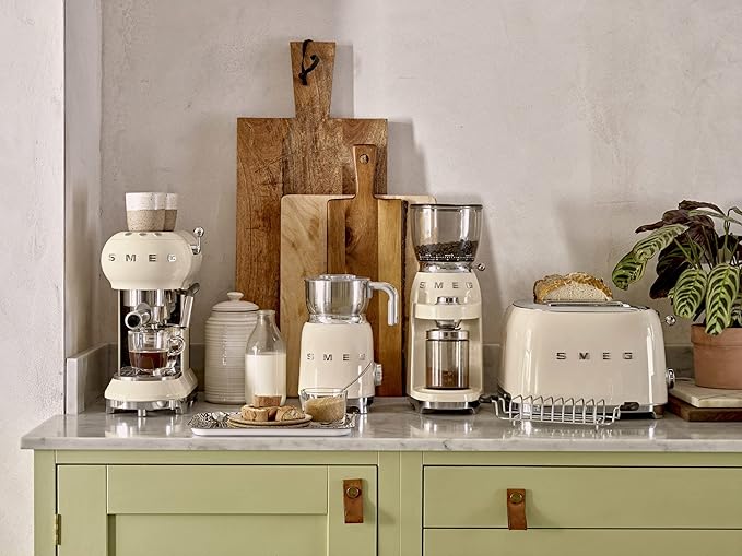 Smeg 50's Retro Style Aesthetic Coffee Grinder, CGF01 (Cream)